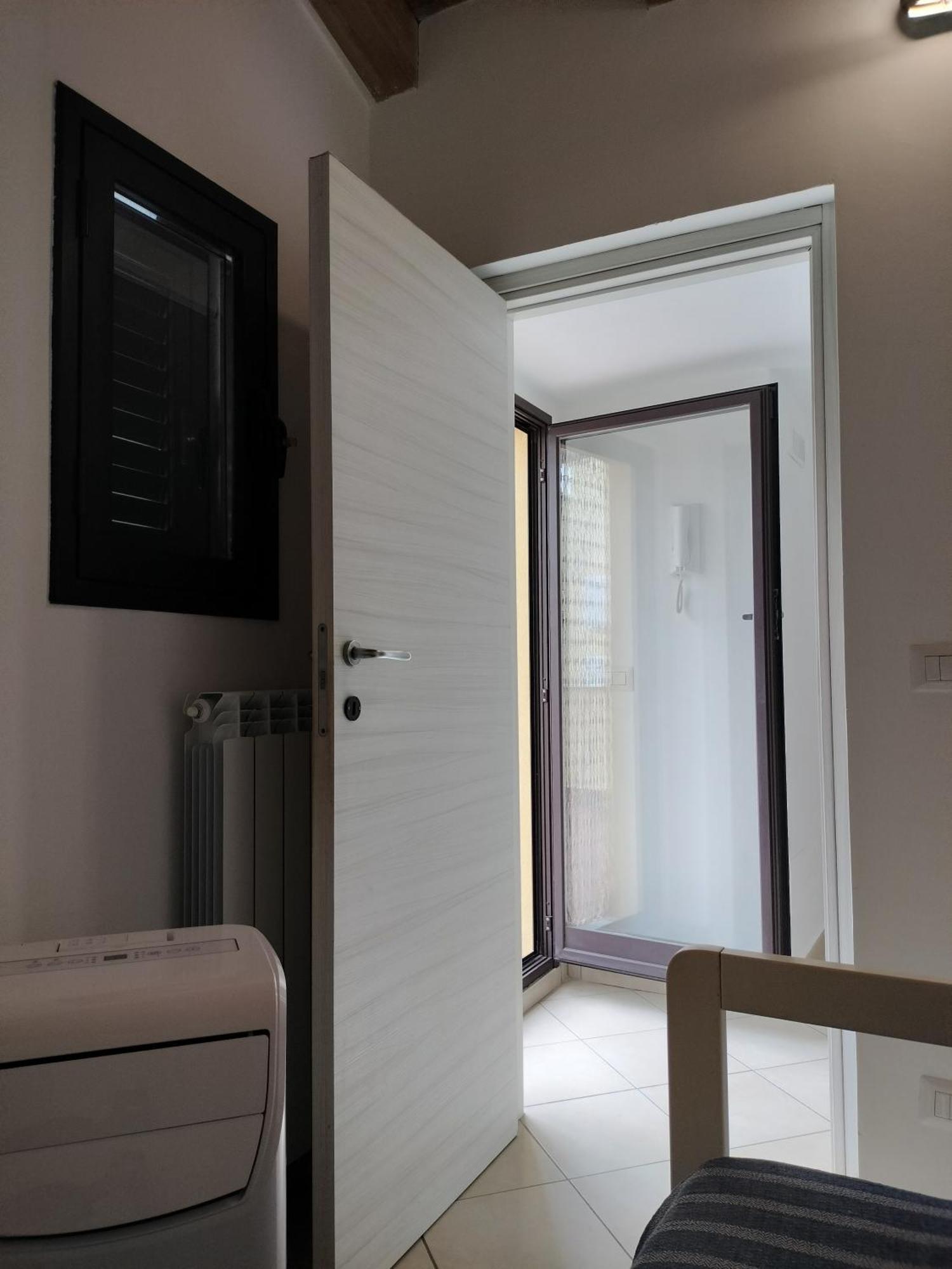 דירות אצ'י קסטלו Casa Kale מראה חיצוני תמונה